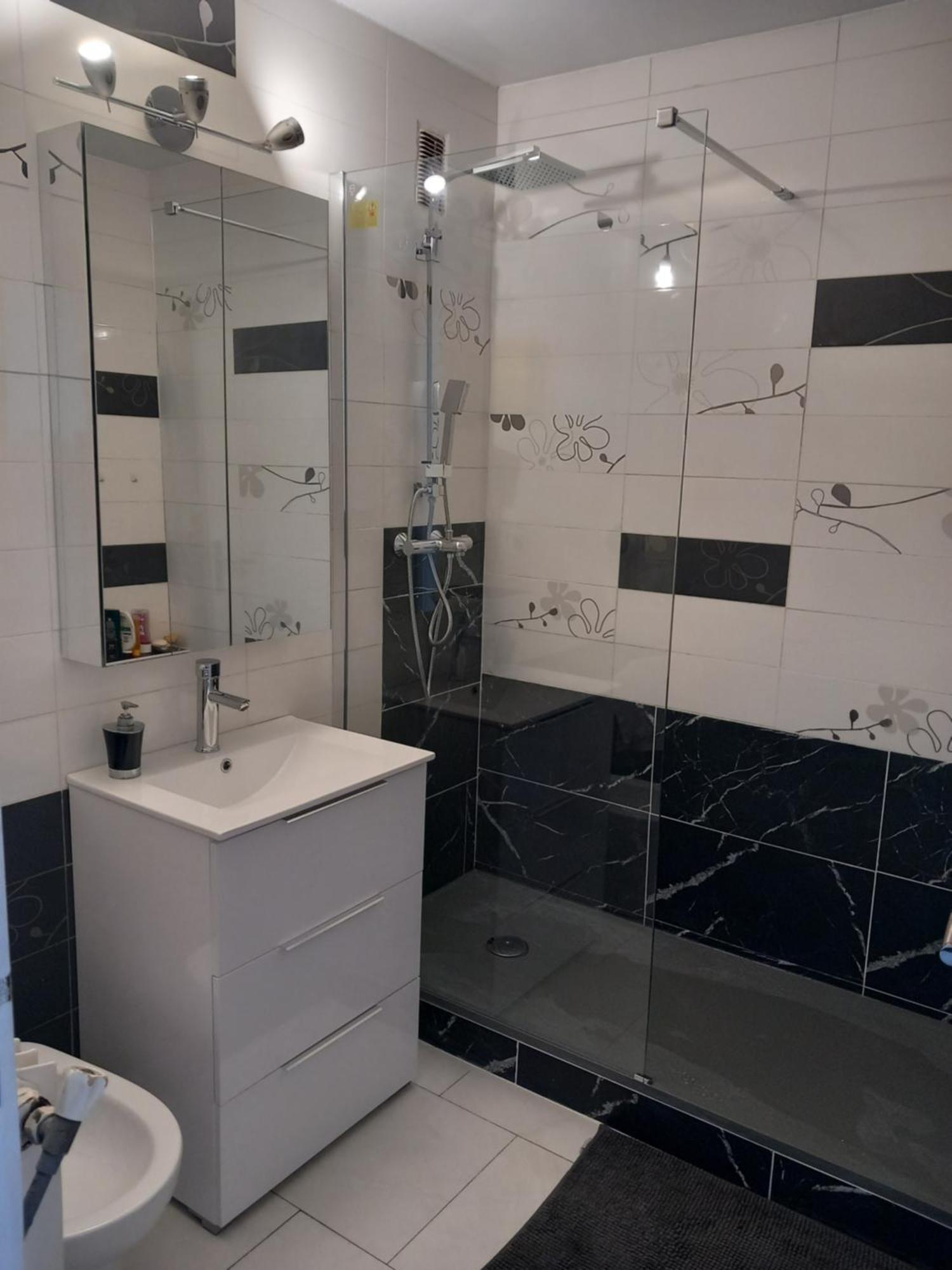 Chambre B2 Dans Un Appartement En Colocation 마르세유 외부 사진